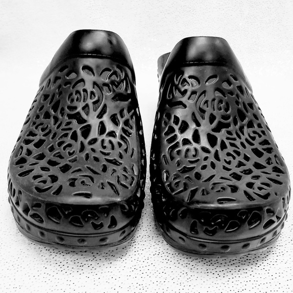 Dansko Shoes - Dansko Open Pattern Clogs